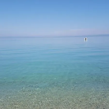 Amazing Villas Amari פוליכרונו