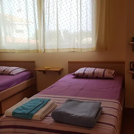 בית נופש Amazing Villas Amari פוליכרונו